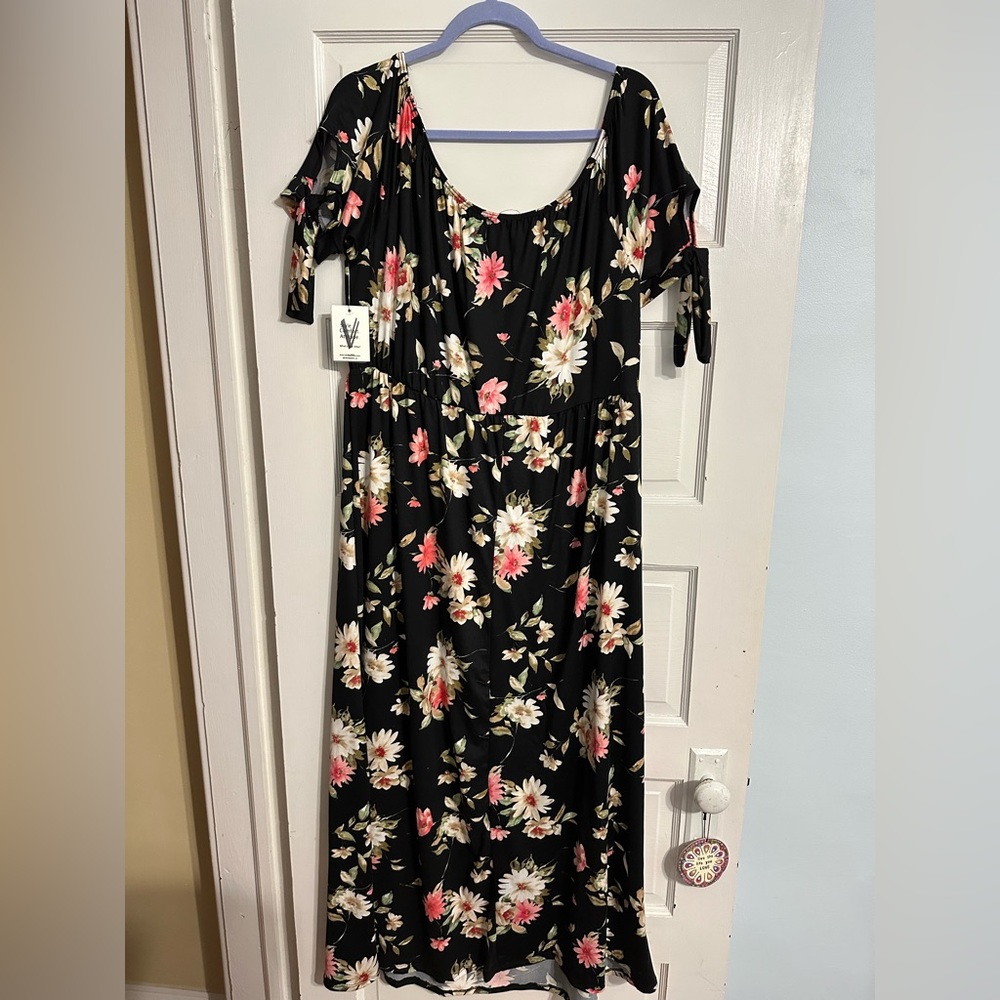 VIBE Maxi Floral Dress - NWT